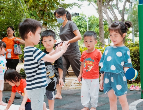 分齡分階(圖)